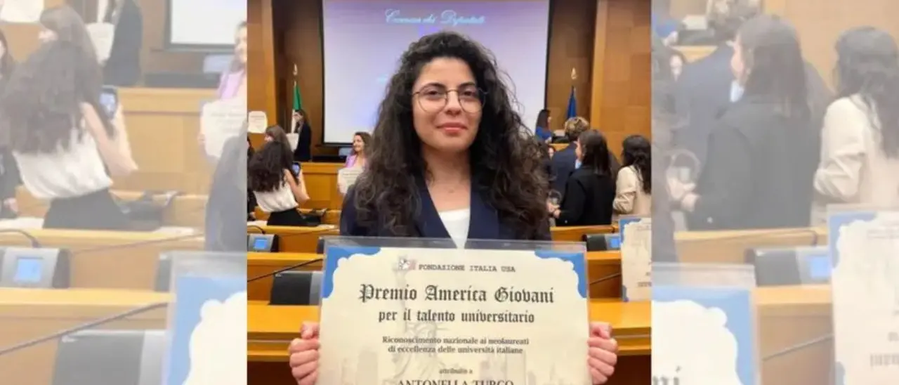 Corigliano Rossano, Antonella Turco tra i mille neolaureati italiani insigniti del Premio America Giovani