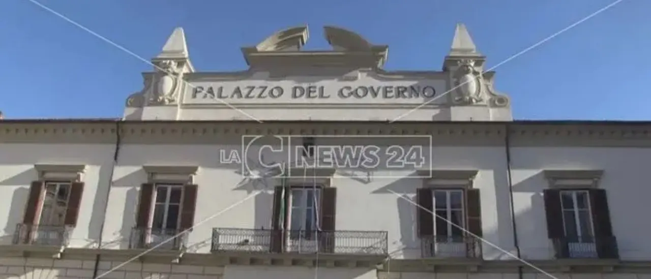 Provincia di Cosenza, Capalbo e Ciacco (Pd) indagano su due delibere da 100 milioni
