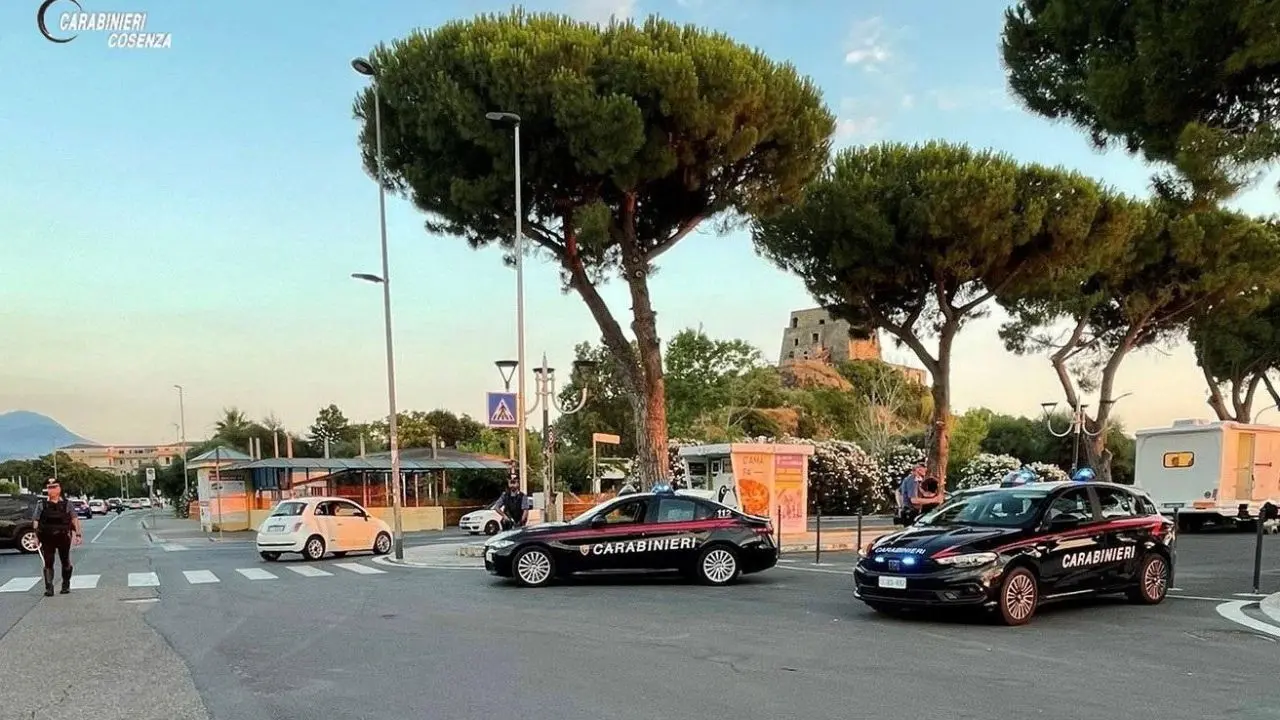 Scalea, alla guida dopo aver assunto droga: denunciati due automobilisti