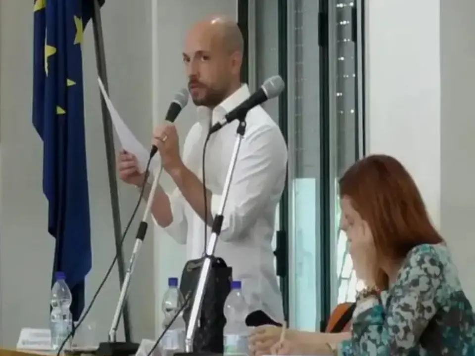 Bisignano, altro addio nella maggioranza: rimette le deleghe anche Gennaro Danielli