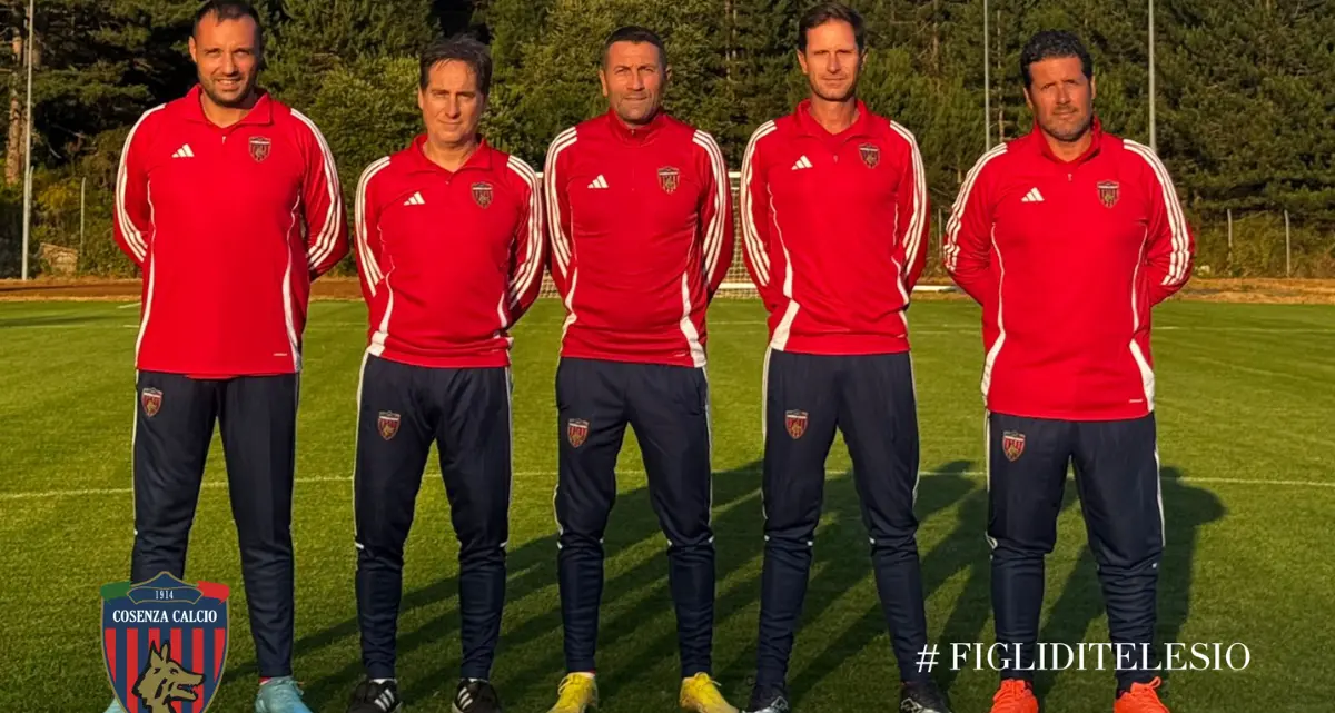 Cosenza Calcio, ecco il nuovo staff tecnico: dall’anno scorso rimane solo Fischetti