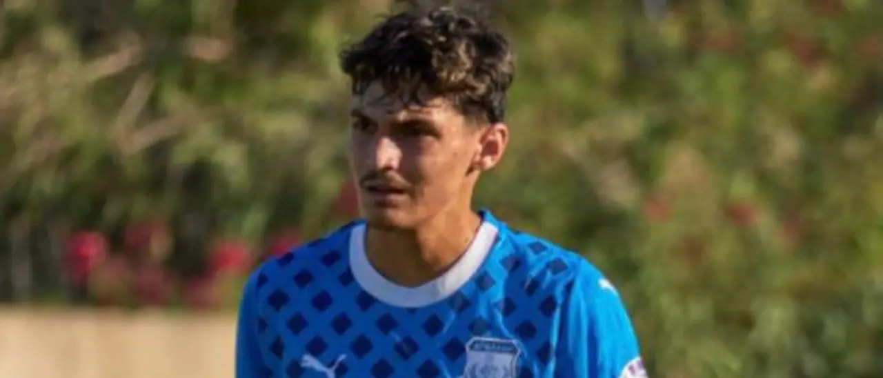 Calciomercato, la Vibonese pesca in Grecia: ufficiale l’ingaggio di Balampanidis\n