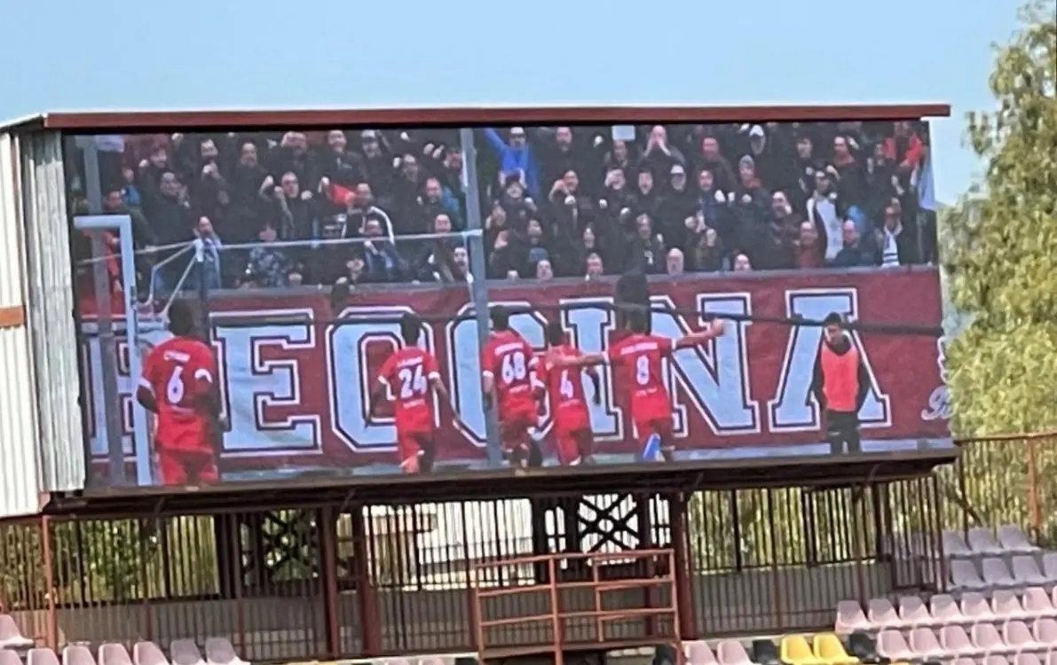 Blondett verso il ritorno alla Reggina? Mister Trocini lo vuole e il patron Ballarino prova il colpo\n