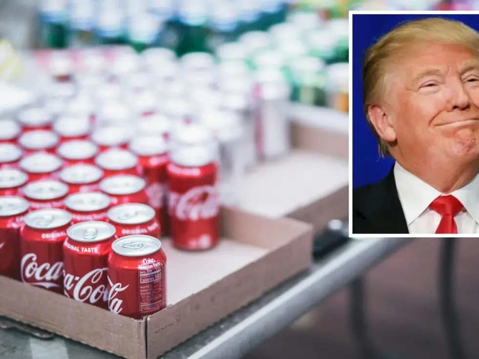 Trump riscrive anche la ricetta della Coca-Cola: «Basta mais, voglio lo zucchero di canna»