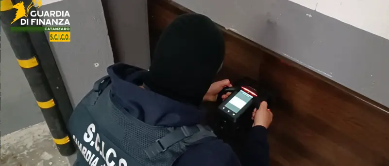 Traffico internazionale di droga,\u00A0colpo alla ‘ndrangheta: arrestate 9 persone sodali del\u00A0clan Gallace –\u00A0NOMI\n