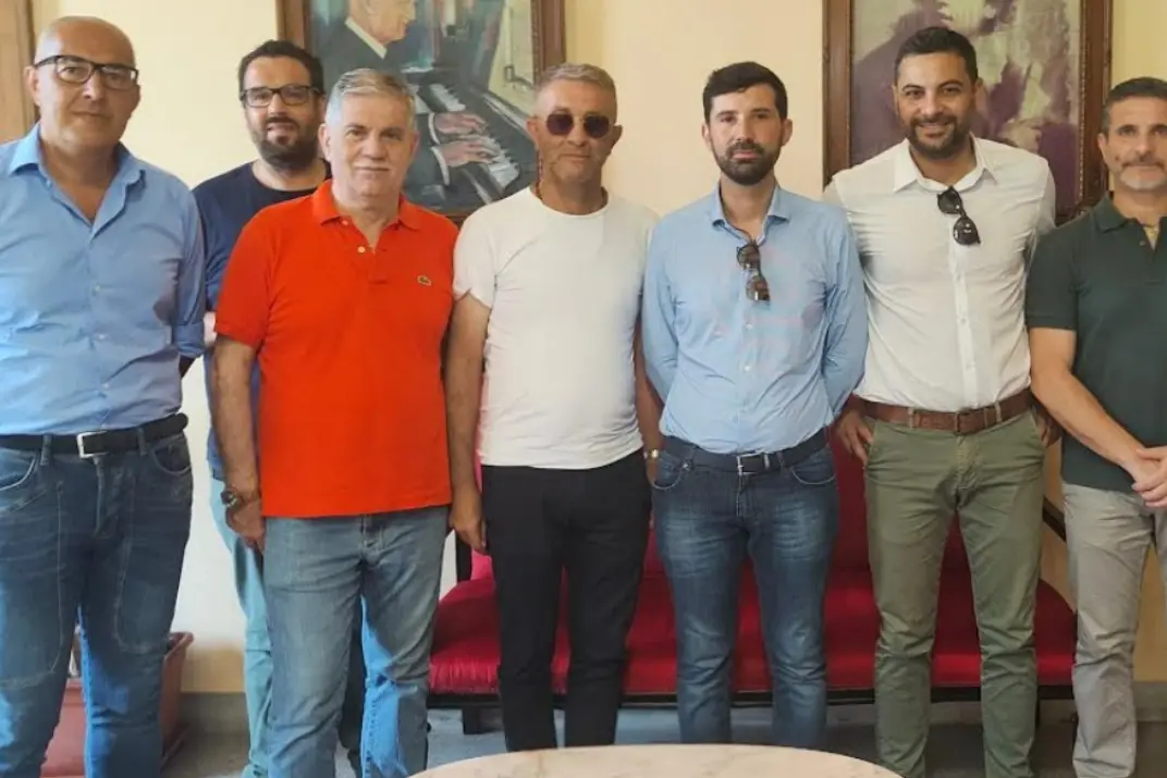 La villa dello scrittore Leonida Repaci ritorna alla comunità: taglio del nastro a Palmi\n