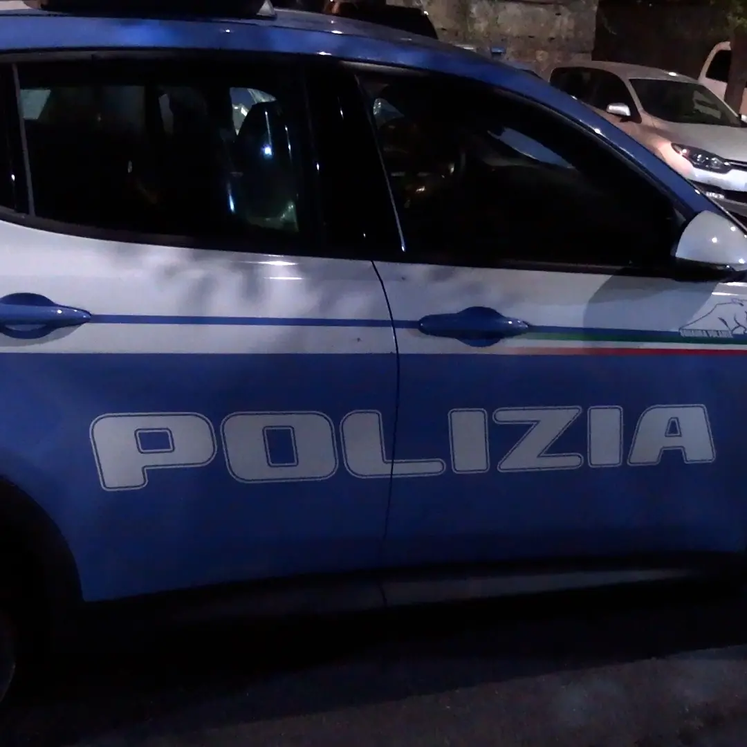 <p>I fiumi di droga nella maxi inchiesta della Dda di Catanzaro: i <span style=\"color:hsl(0, 75%, 60%);\">NOMI </span>degli arrestati</p>