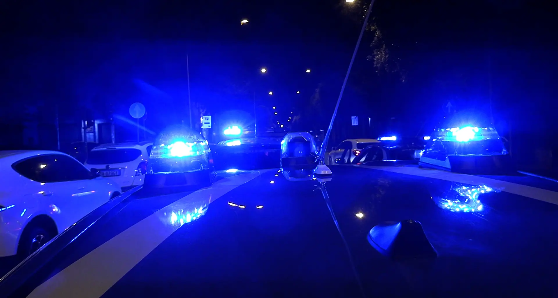 Agguato a Cosenza: caccia ai pistoleri tra perquisizioni e controlli a tappeto\n