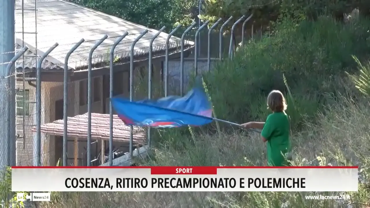 Cosenza, ritiro precampionato e polemiche