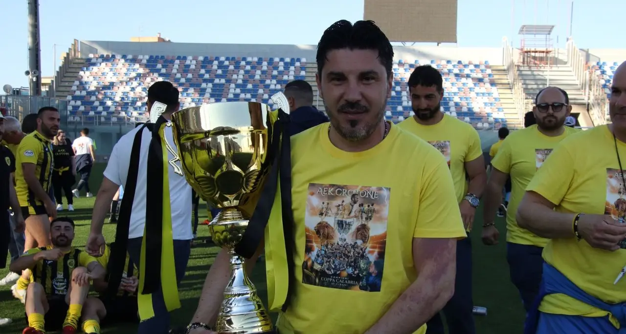 Dilettanti, Francesco Maiolo è il nuovo allenatore del Le Castella: «Ho tanto entusiasmo e la rosa è ben costruita»\n