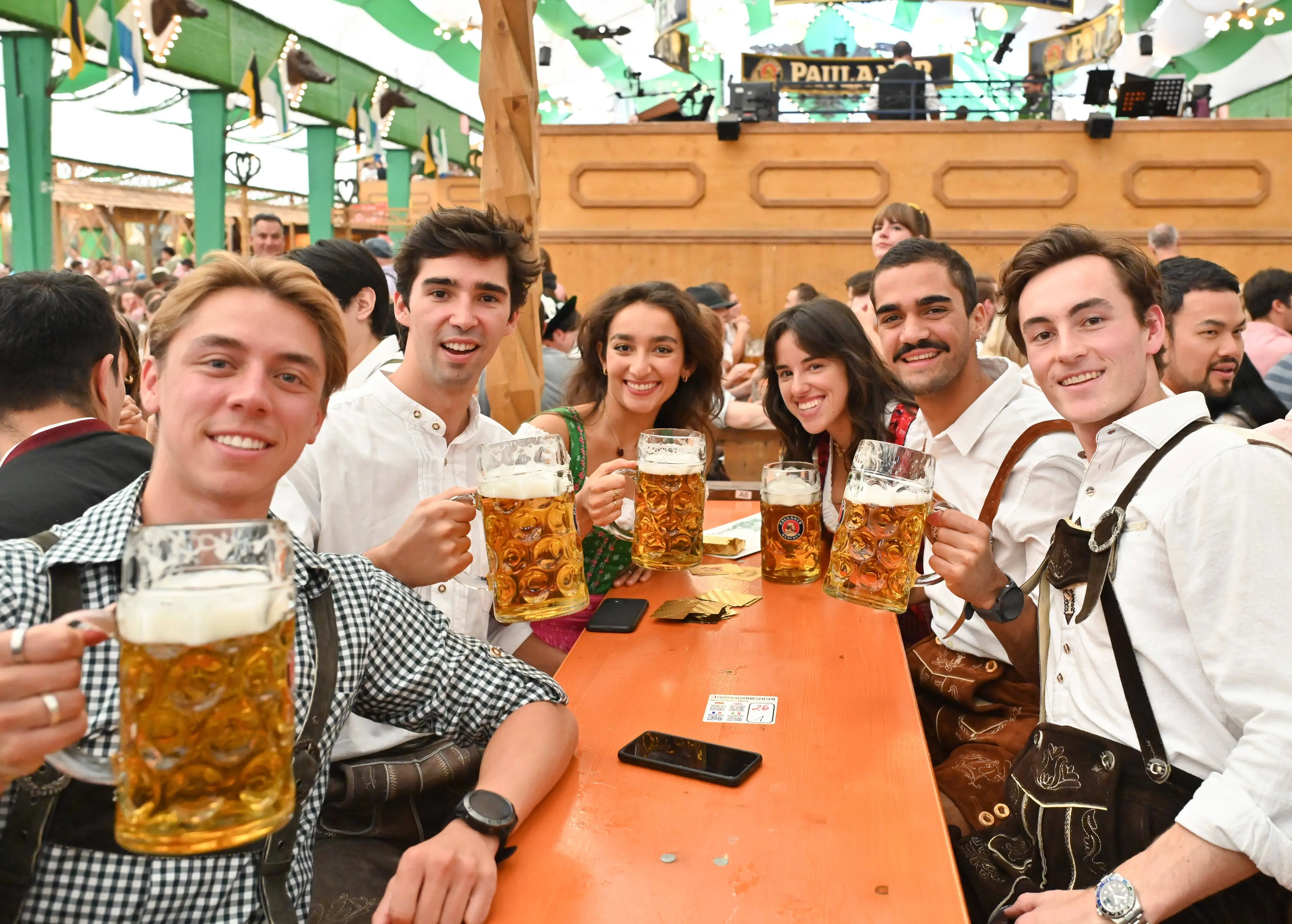 Oktoberfest 2025 a Monaco: tutto quello che c’è da sapere sulla festa della birra più famosa del mondo