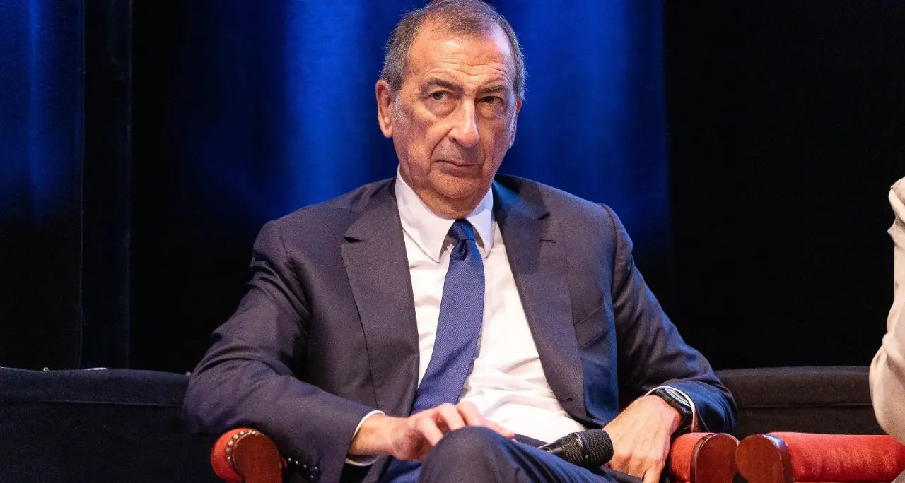 Sala non molla: rilancio fino al 2027, il Pd lo appoggia ma chiede più ascolto e meno solitudine al comando