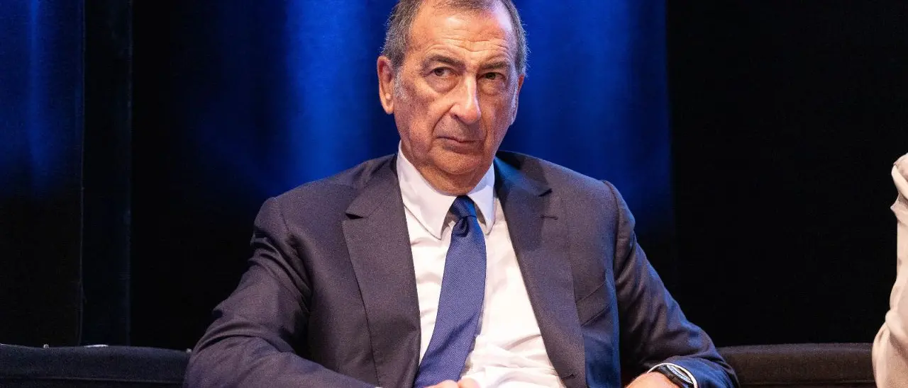 Sala non molla: rilancio fino al 2027, il Pd lo appoggia ma chiede più ascolto e meno solitudine al comando\n