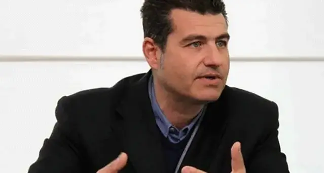 Calabria sempre più isolata, Mazzuca lancia l’allarme da Cosenza