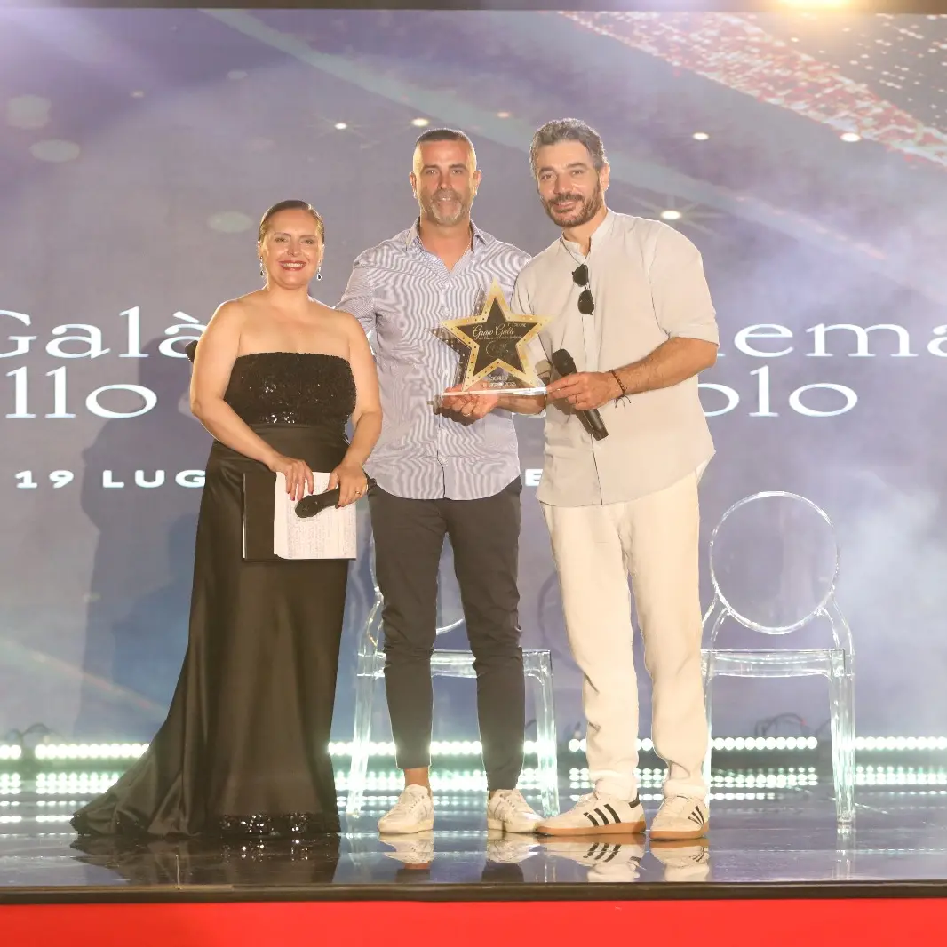 Gran Galà di Scalea, il Sud protagonista tra cinema, musica e talento\n
