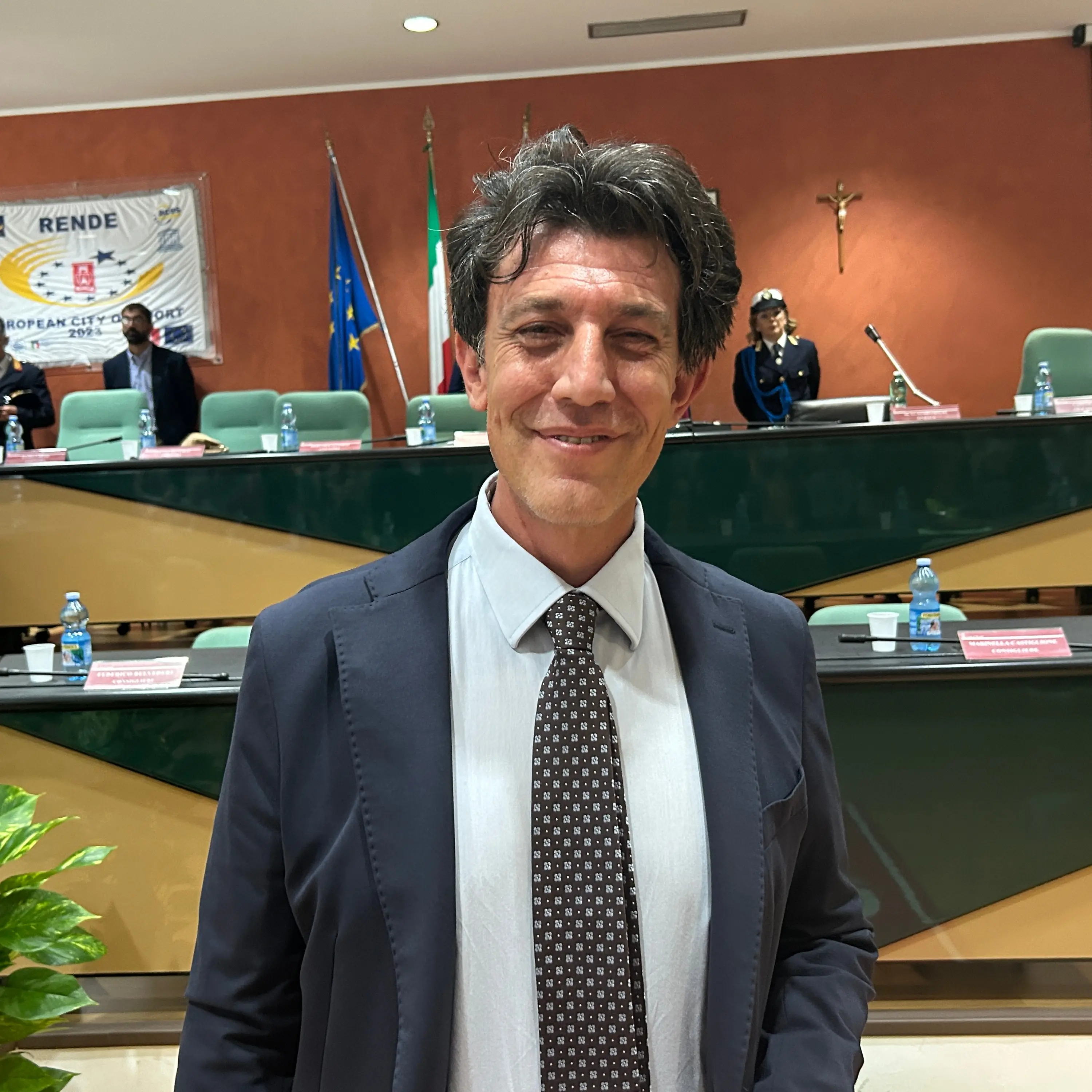 Rende, Ghionna presenta una mozione per rafforzare il controllo sul Pnrr