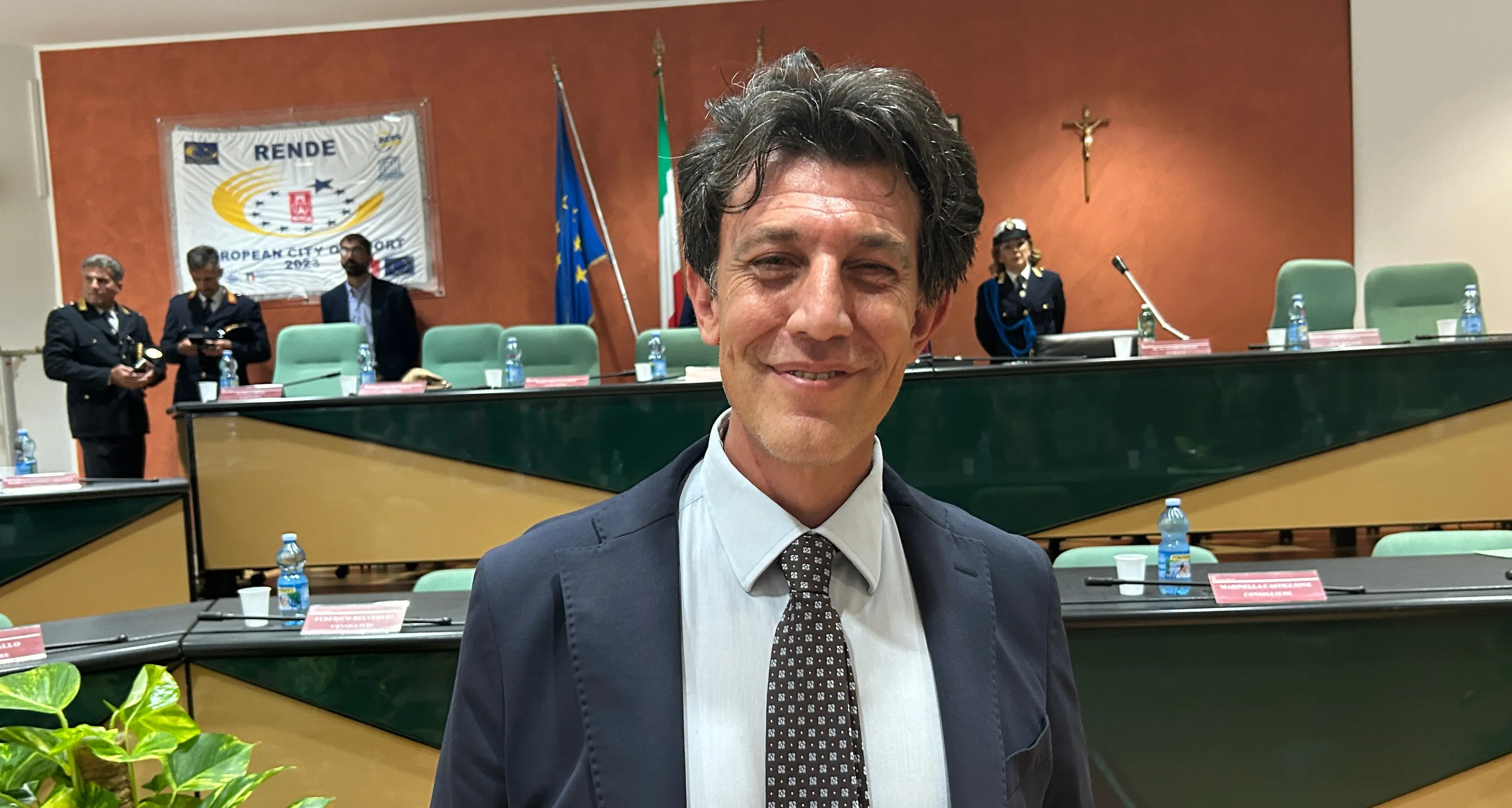 Rende, Ghionna presenta una mozione per rafforzare il controllo sul Pnrr