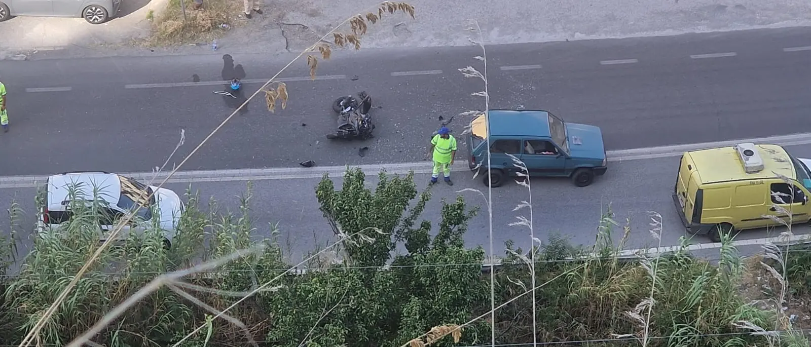 Incidente a Cetraro sulla SS18: giovane centauro ferito, traffico in tilt. Interviene l’elisoccorso