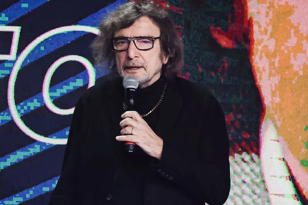 Pietragrande passa il ferragosto con Claudio Cecchetto:\u00A0l’icona pop anni ’80 sbarca in Calabria\n
