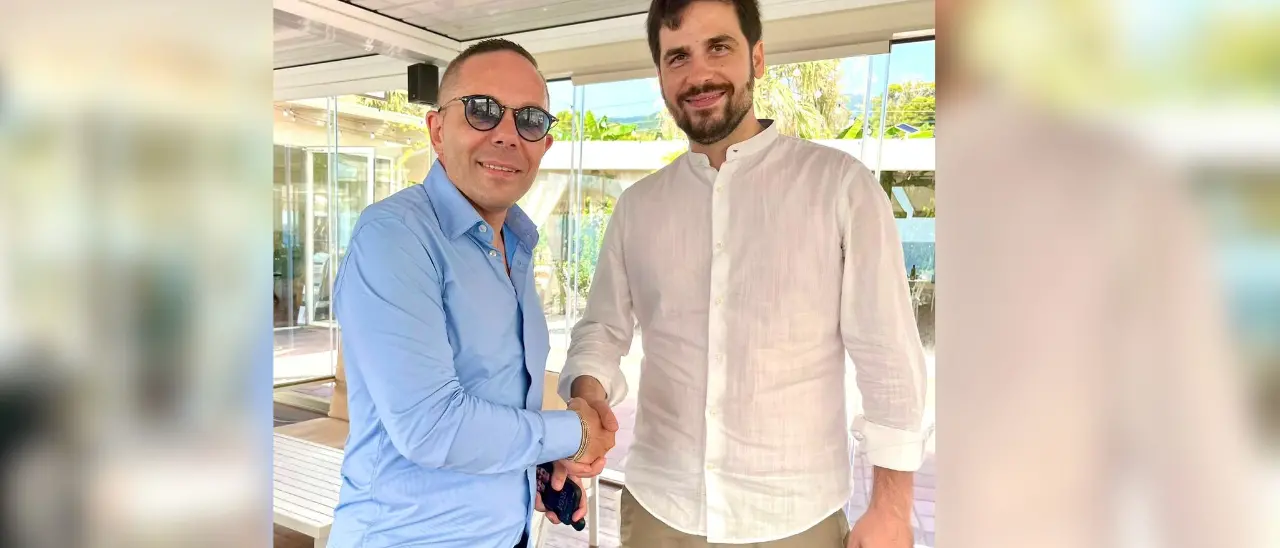 Ha evitato una strage evacuando 96 persone, l’editore del network LaC Domenico Maduli incontra Danilo Lizzi\n