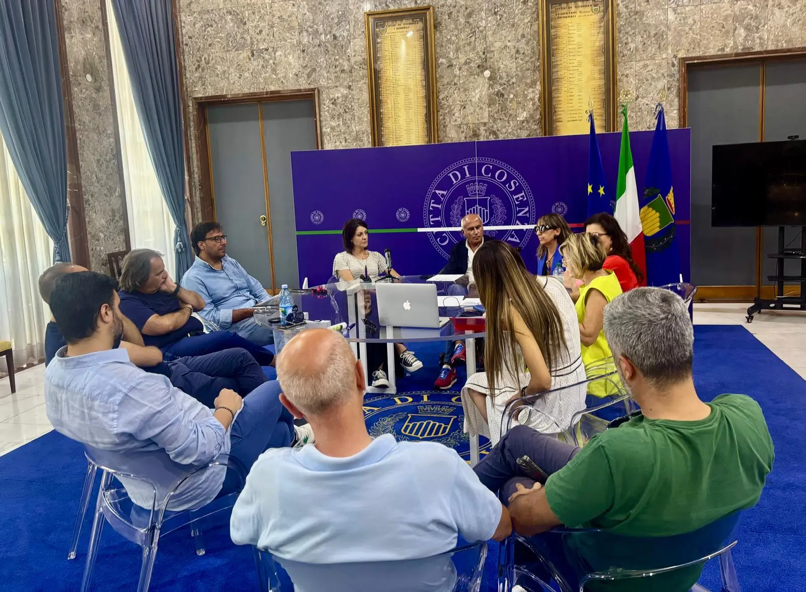 Strutture socio-assistenziali, i sindaci della provincia di Cosenza bussano a denari