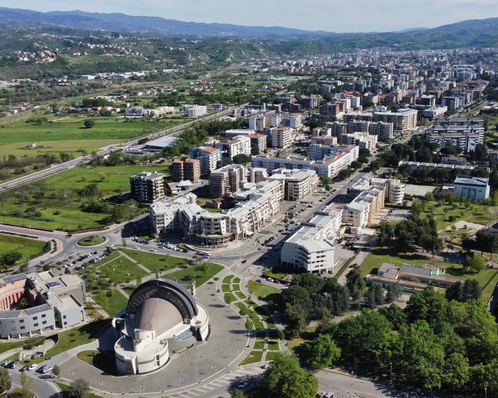 Rende, primo tavolo tecnico tra Stellato e i commercianti di via Rossini
