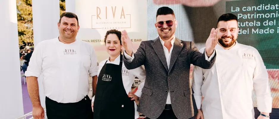 Il Riva di Falerna Marina protagonista a Vinitaly and the City di Sibari 2025: una celebrazione del gusto calabrese tra terra e mare\n