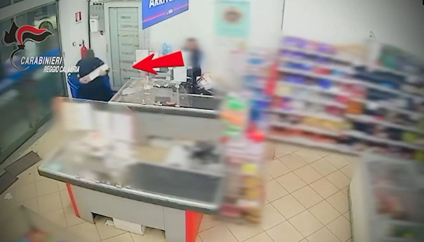 Rapine nella piana di Gioia Tauro e nella Locride, fermata la coppia del terrore