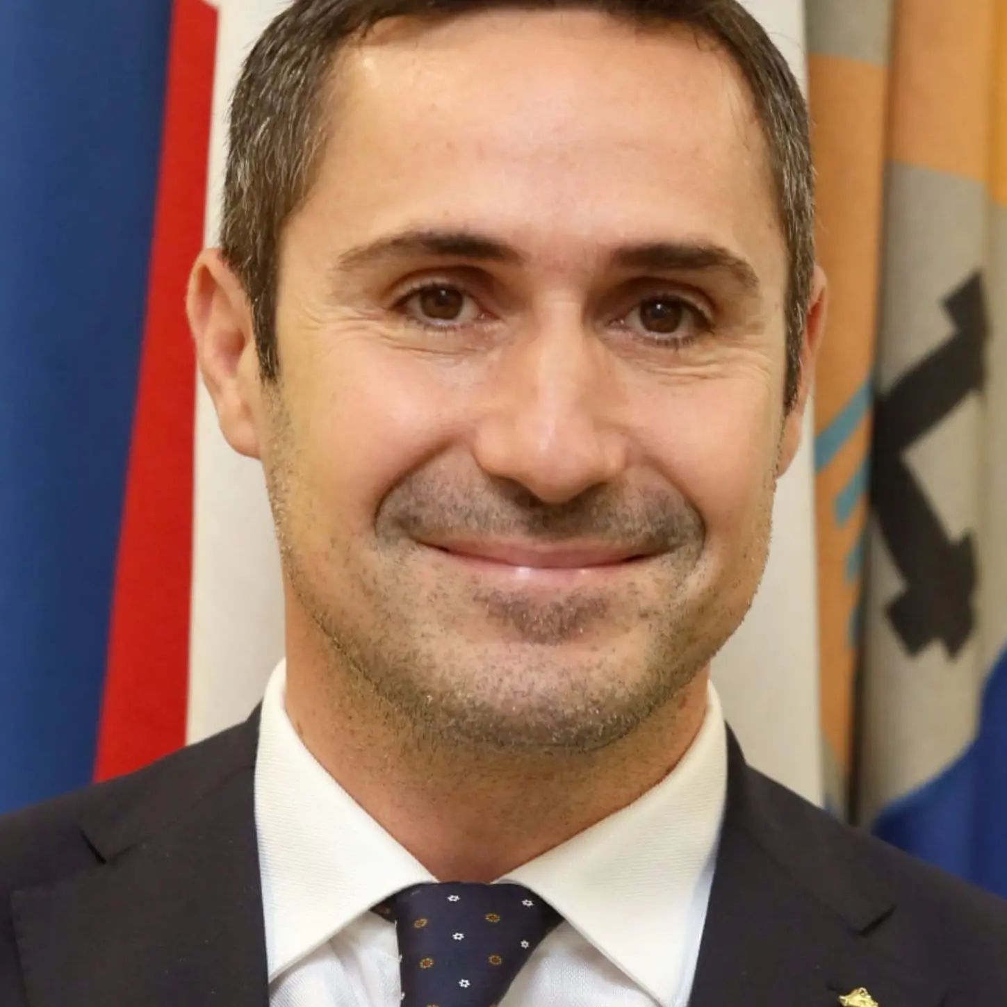Medici cubani via dagli ospedali pubblici calabresi, Alecci (Pd): «I conti non tornano, presentata un’interrogazione a Occhiuto»