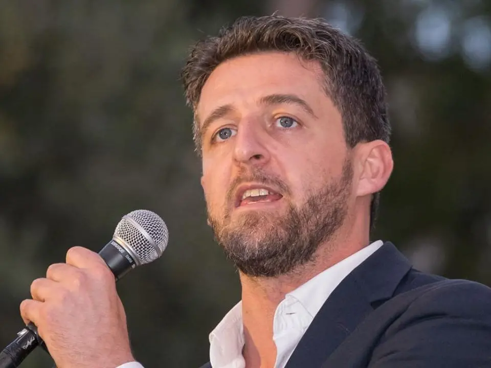 Dimissioni shock di Occhiuto, Stasi: «Una furbata, pensa che il futuro della Calabria sia una partita a poker»