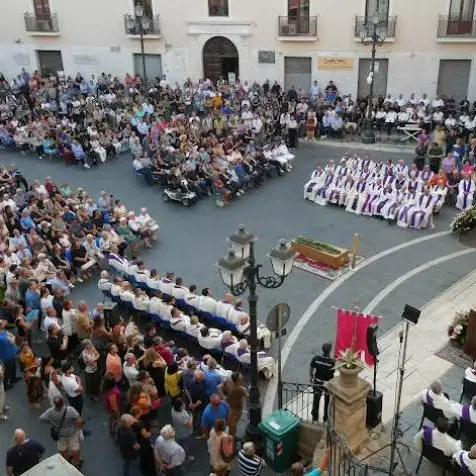 A Crotone l’ultimo saluto a monsignor Cantafora: «Ha seminato speranza»\n