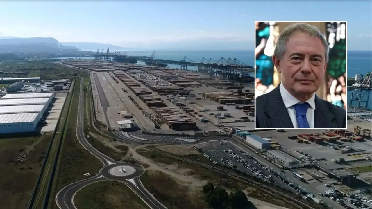Il ministro Urso alla Camera:\u00A0«Polo Dri a Gioia Tauro se Taranto dice no al rigassificatore»