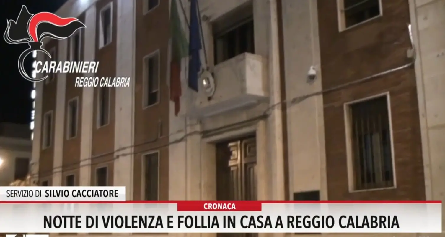 Notte di violenza e follia in casa a Reggio Calabria