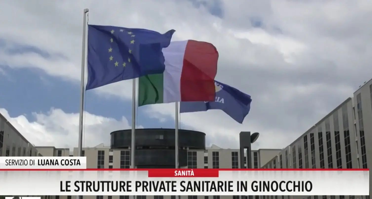 Le strutture private sanitarie in ginocchio