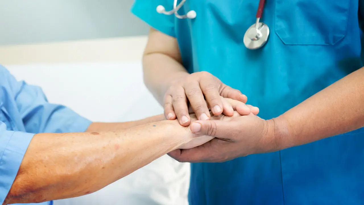 «Grazie al personale del reparto di Neurologia di Catanzaro, qui\u00A0umanità e dedizione\u00A0fanno la differenza»\n