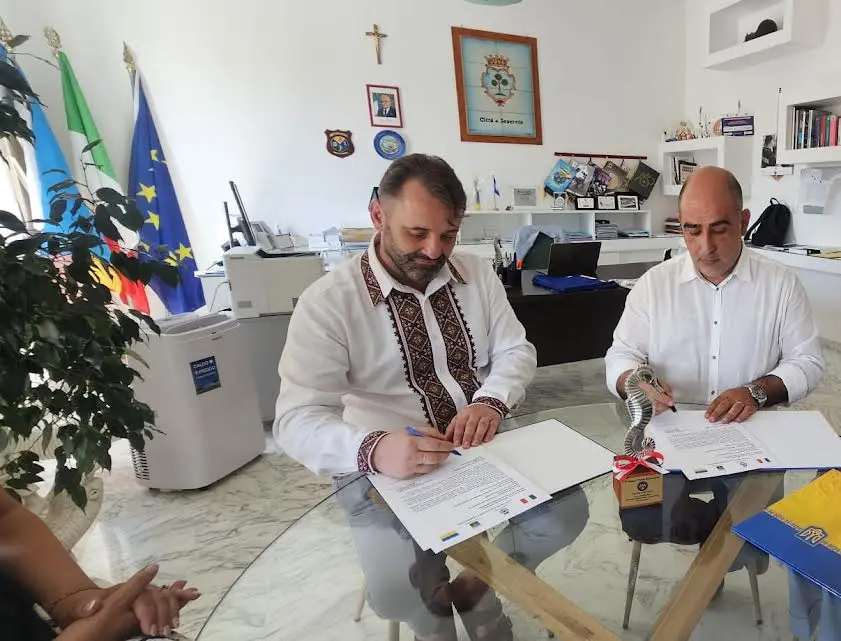 Soverato sigla un accordo di cooperazione internazionale con la città ucraina Yaremche