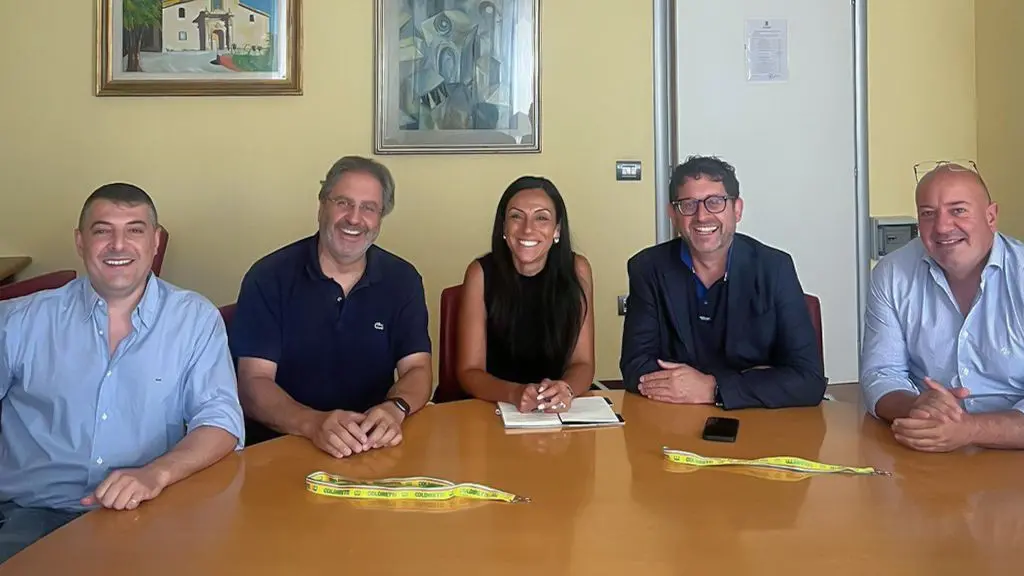 Rende, incontro con Coldiretti. Sul tavolo un mercato coperto per “Campagna amica” e un villaggio annuale