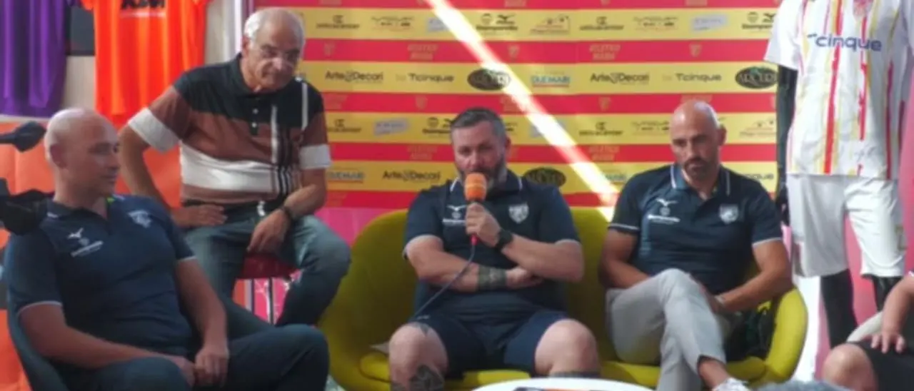 Dilettanti, nuovo corso dell'Atletico Maida con Saladino e Foderaro. Il tecnico: «Qui è famiglia e avevo bisogno di queste sensazioni»\n