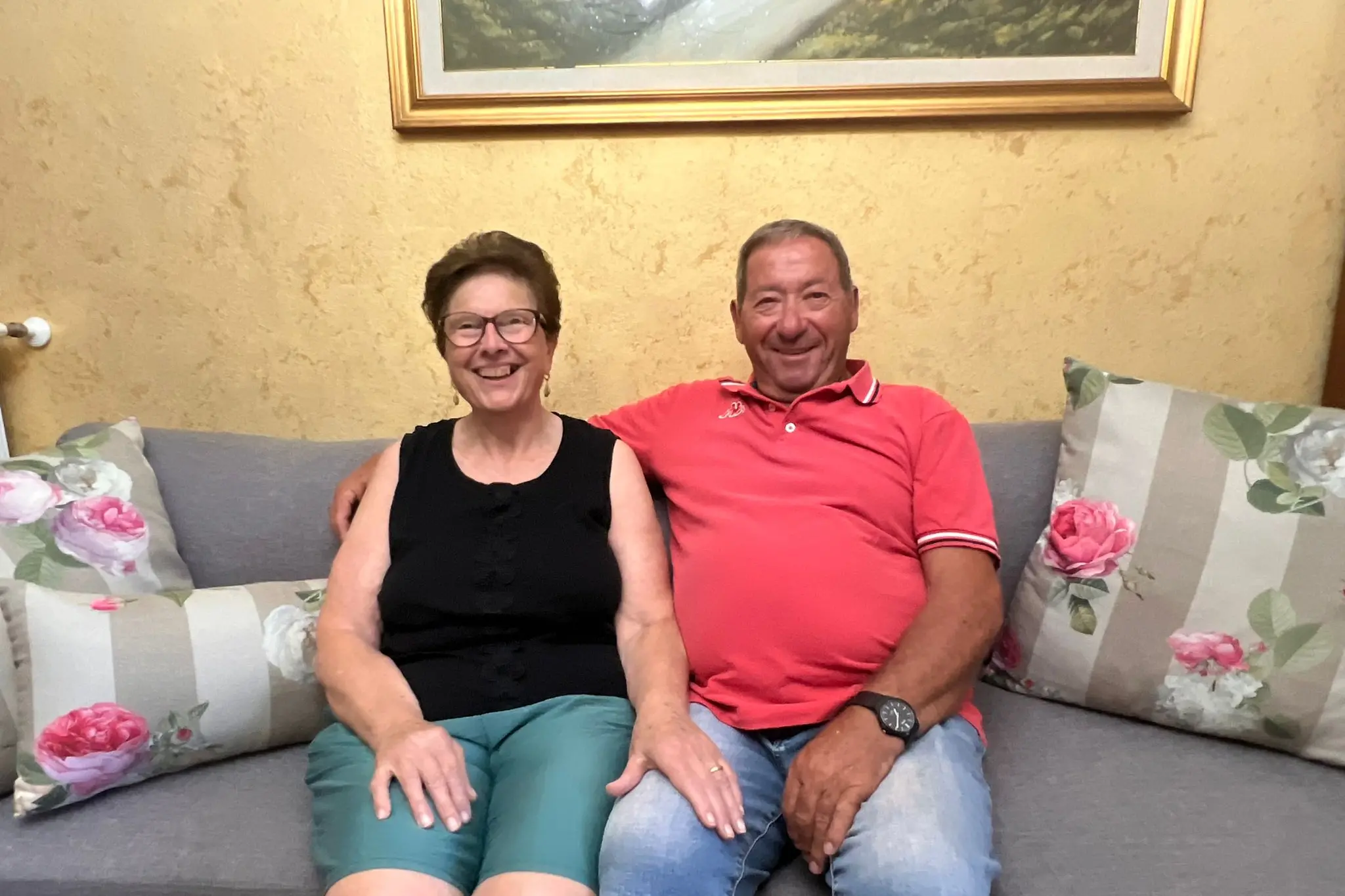 \n\nEstate a Stalettì, per Raffaellina e Antonio\u00A058 anni insieme tra ricordi,\u00A0centrini e baci rubati: «Oggi manca rispetto»\n\n\n