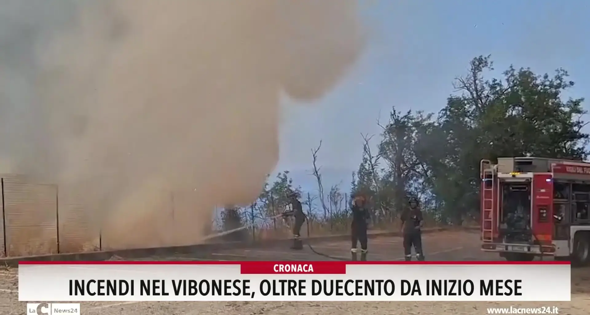 Incendi nel Vibonese, oltre duecento da inizio mese
