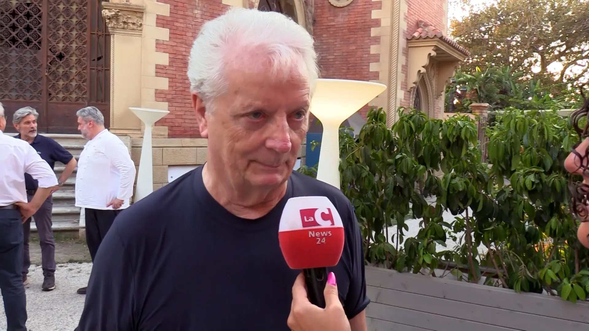 Iginio Massari a Reggio Calabria racconta l’amore per il Bergamotto: «Dalla pasticceria alla scienza, è oro di Calabria»\n