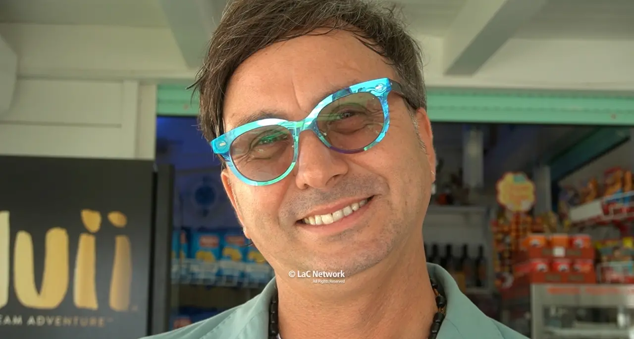 Domenico Passalacqua, da ristoratore a fenomeno social: il suo «walà!» conquista il web\n