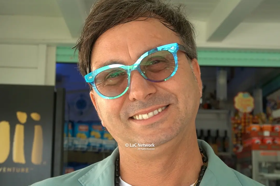 Domenico Passalacqua, da ristoratore a fenomeno social: il suo «walà!» conquista il web\n