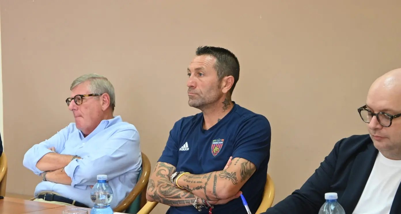 Cosenza, Buscè:\u00A0«Voglio regole, valori umani e motivazioni. Ho chiesto garanzie al ds»