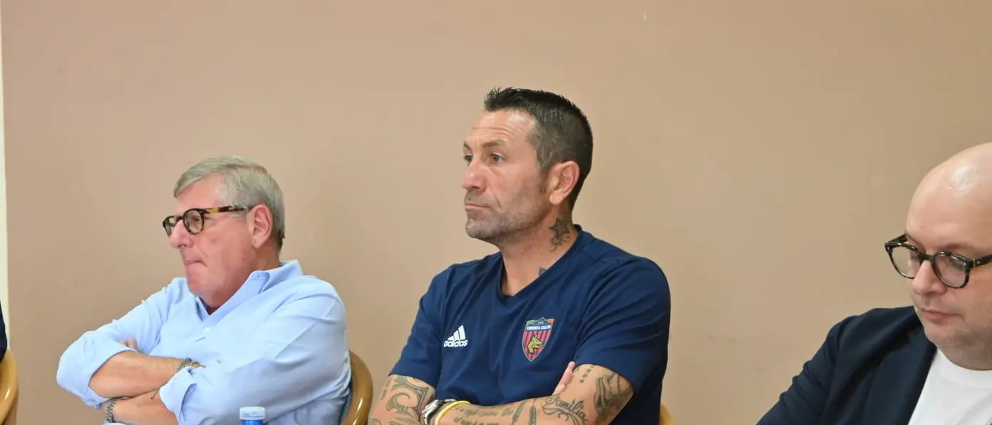 Cosenza, Buscè:\u00A0«Voglio regole, valori umani e motivazioni. Ho chiesto garanzie al ds»