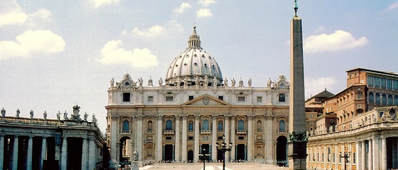 Mezzo milione di cuori in cammino verso Roma: il Giubileo dei giovani trasforma la città in un abbraccio mondiale