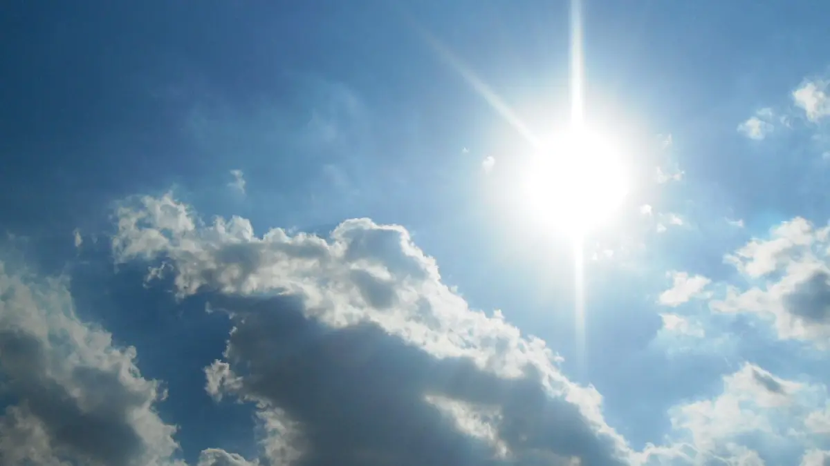 Temperature in calo e ritorno della variabilità: dopo l’ondata di caldo africano, aria fresca dal Nord e venti forti