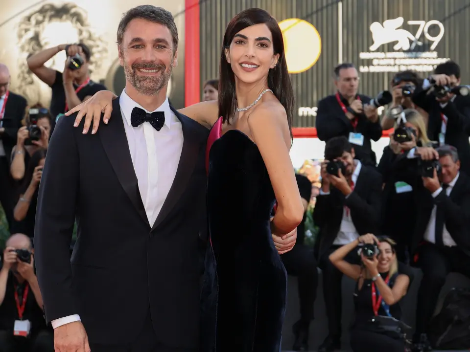 Raoul Bova nel mirino di un ricatto: «Conversazioni private in cambio di soldi»