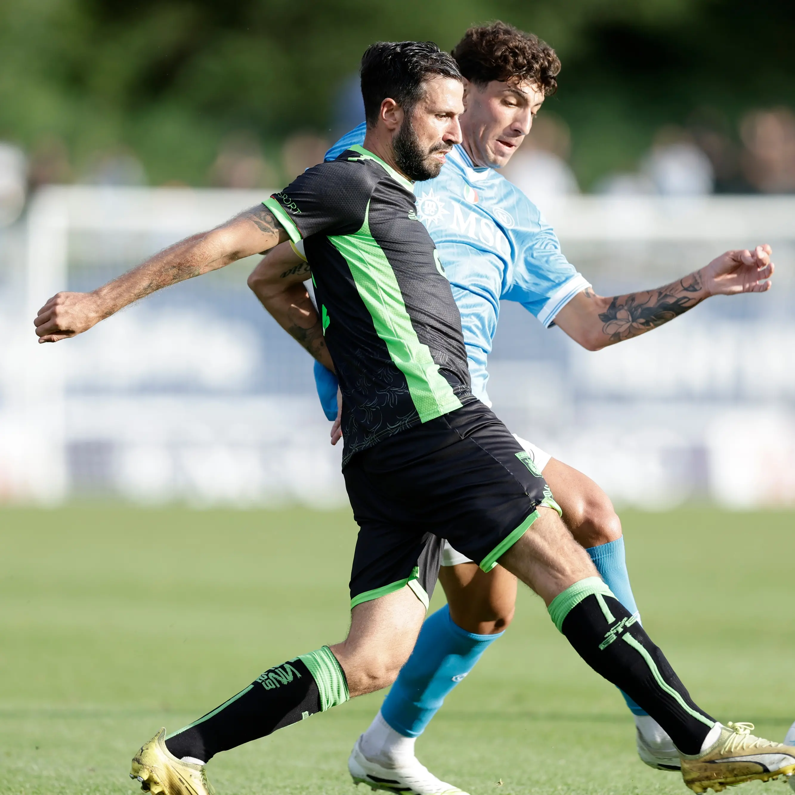 Catanzaro sconfitto ma convincente: a Dimaro finisce 2-1 per il Napoli campione d’Italia\n