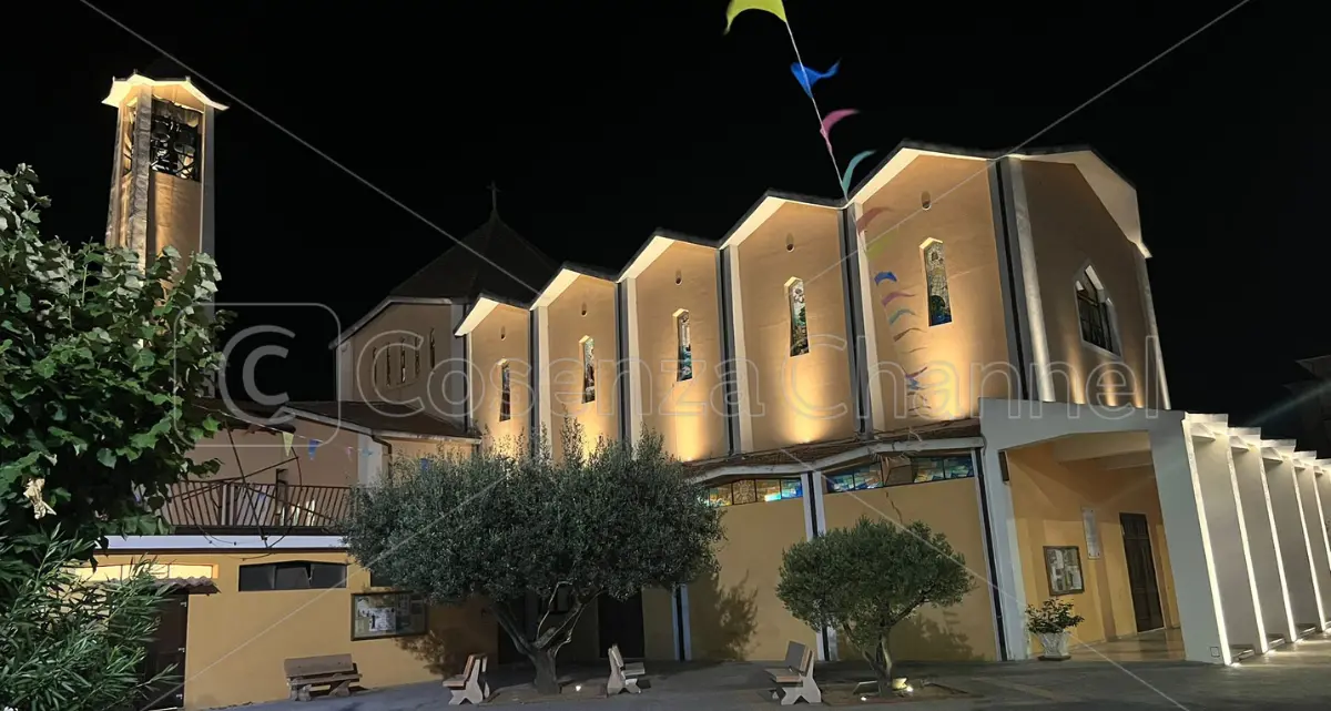 Le campane suonano per la Palestina, la parrocchia di Sant’Aniello contro il genocidio